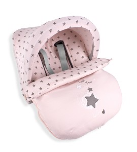 Universal Footmuff Group 0...